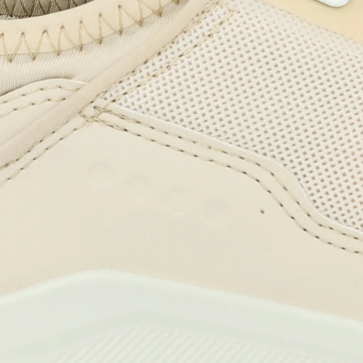 ECCO Golf Core Mesh Spikeless Golf Shoes