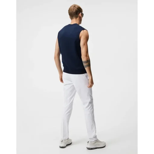 J. Lindeberg Davis Knitted V-neck Sweater Vest Golf Apparel