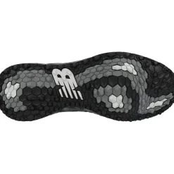 New Balance Fresh Foam Contend V2 Spikeless Golf Shoes