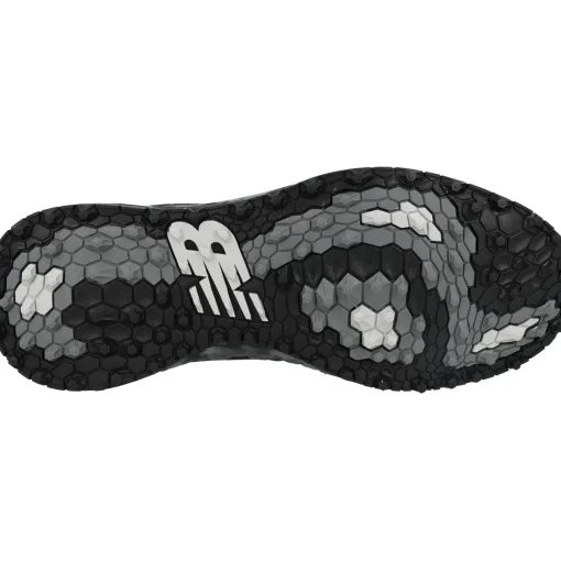 New Balance Fresh Foam Contend V2 Spikeless Golf Shoes