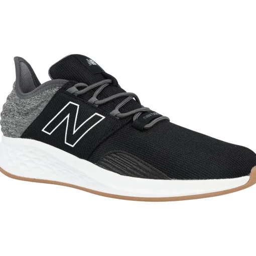 New Balance Fresh Foam ROAV Golf Spikeless Golf Shoes