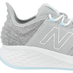 New Balance Fresh Foam ROAV Golf Spikeless Golf Shoes