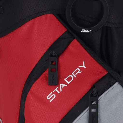 Titleist Players 4 StaDry '19 Stand Golf Bags