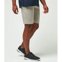 TravisMathew Beck Shorts Flat Front Golf Apparel